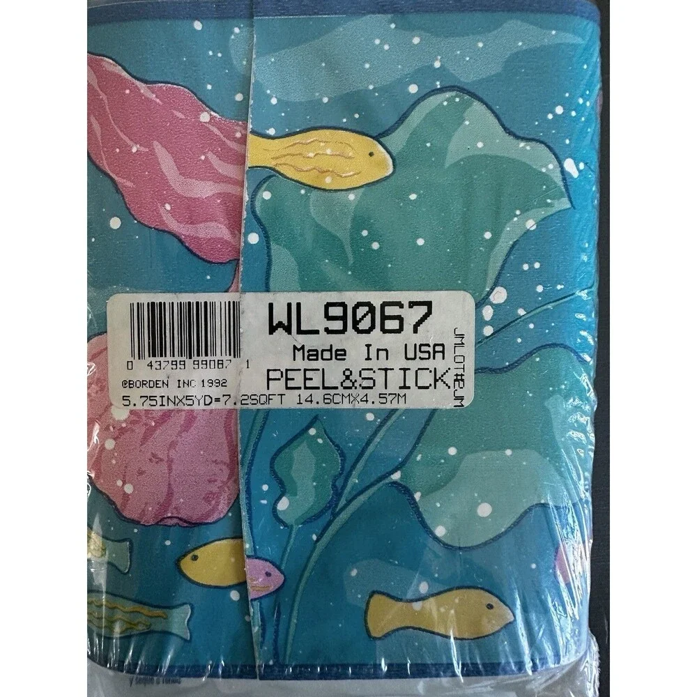 Vintage Borden Peel & Stick Borderlines Peel and Stick Fish Aquarium Border